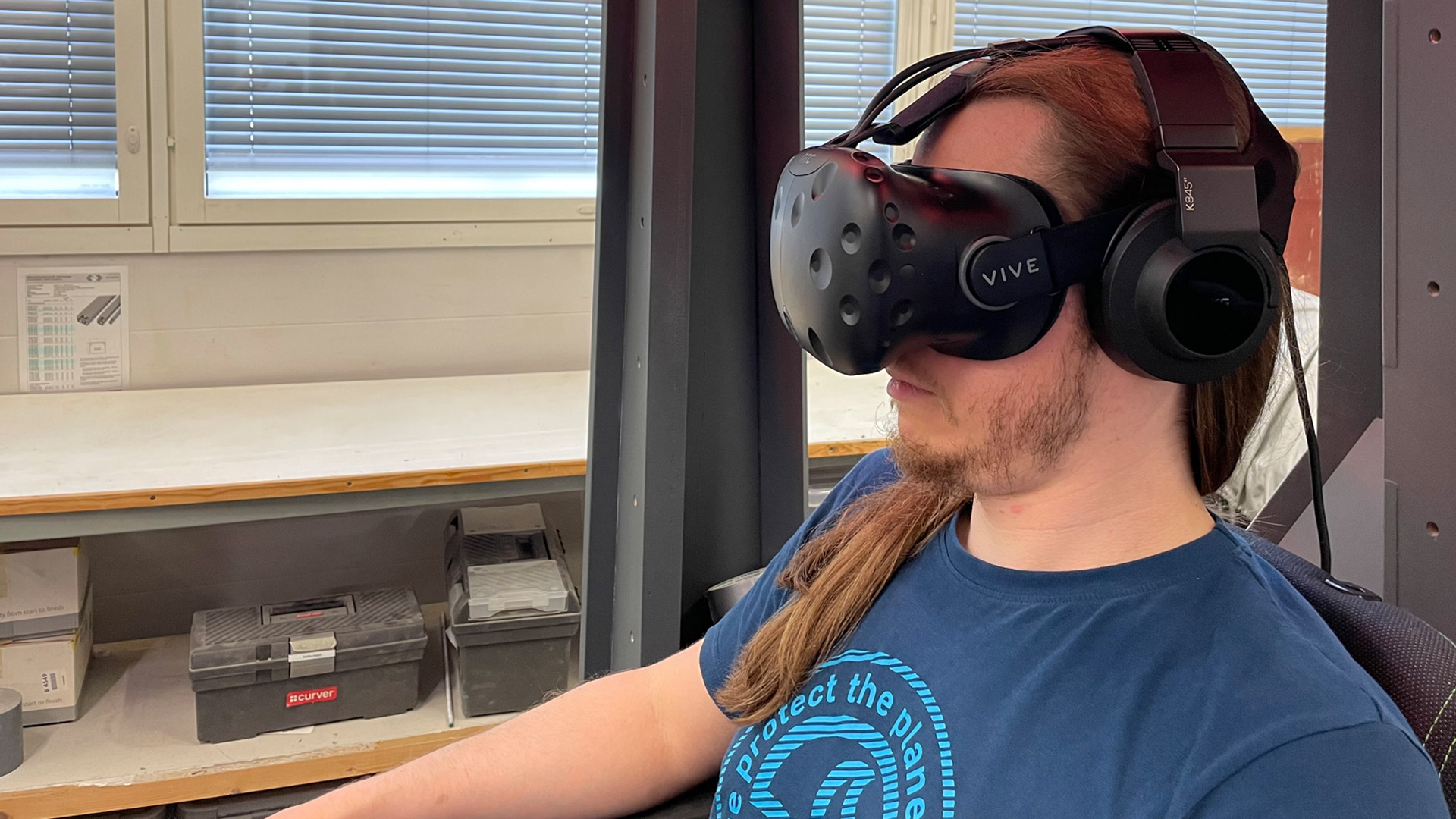 Virtuaalitodellisuus on immersiivistä.