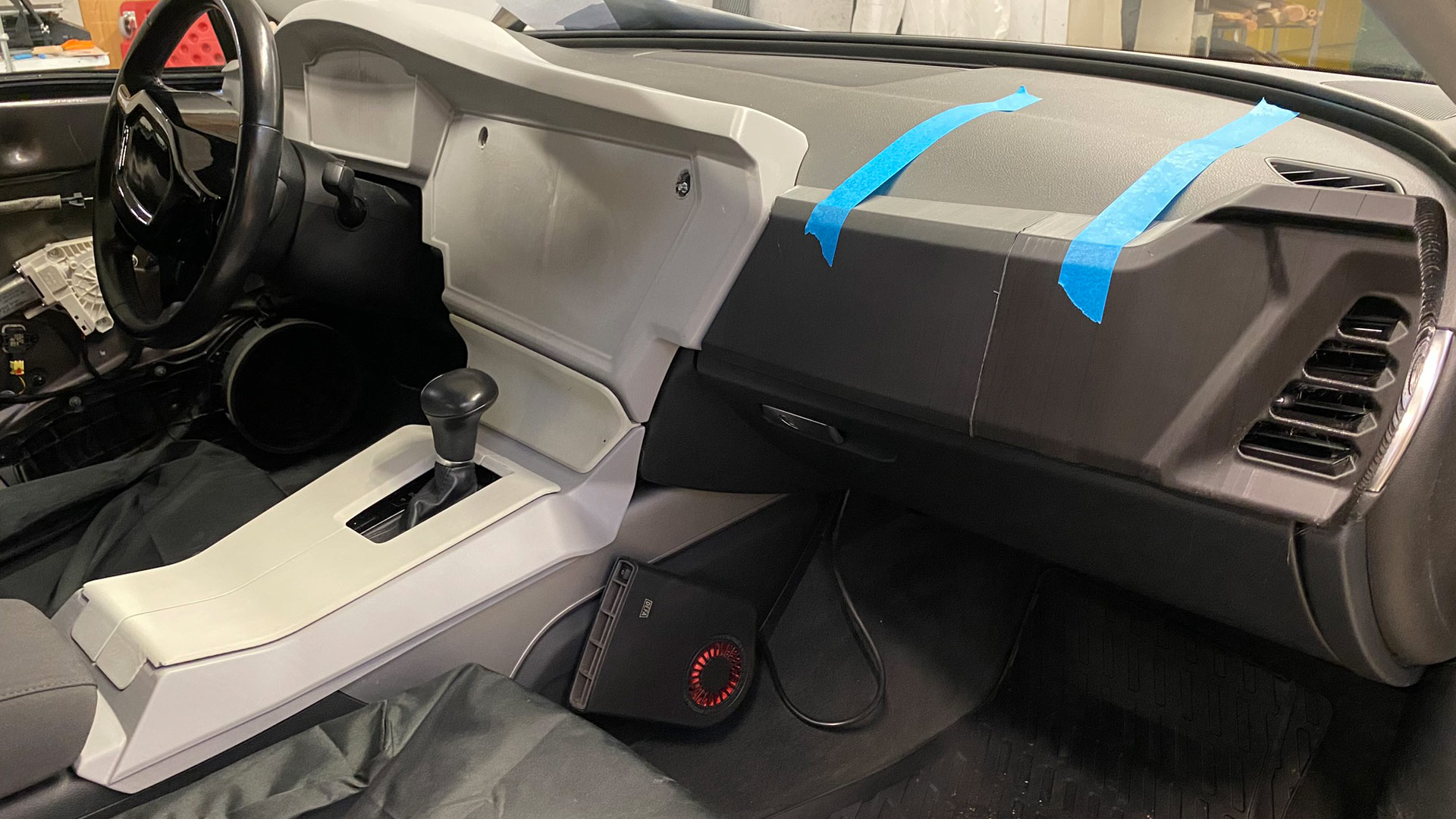 Muodonmuutos - Kojelauta