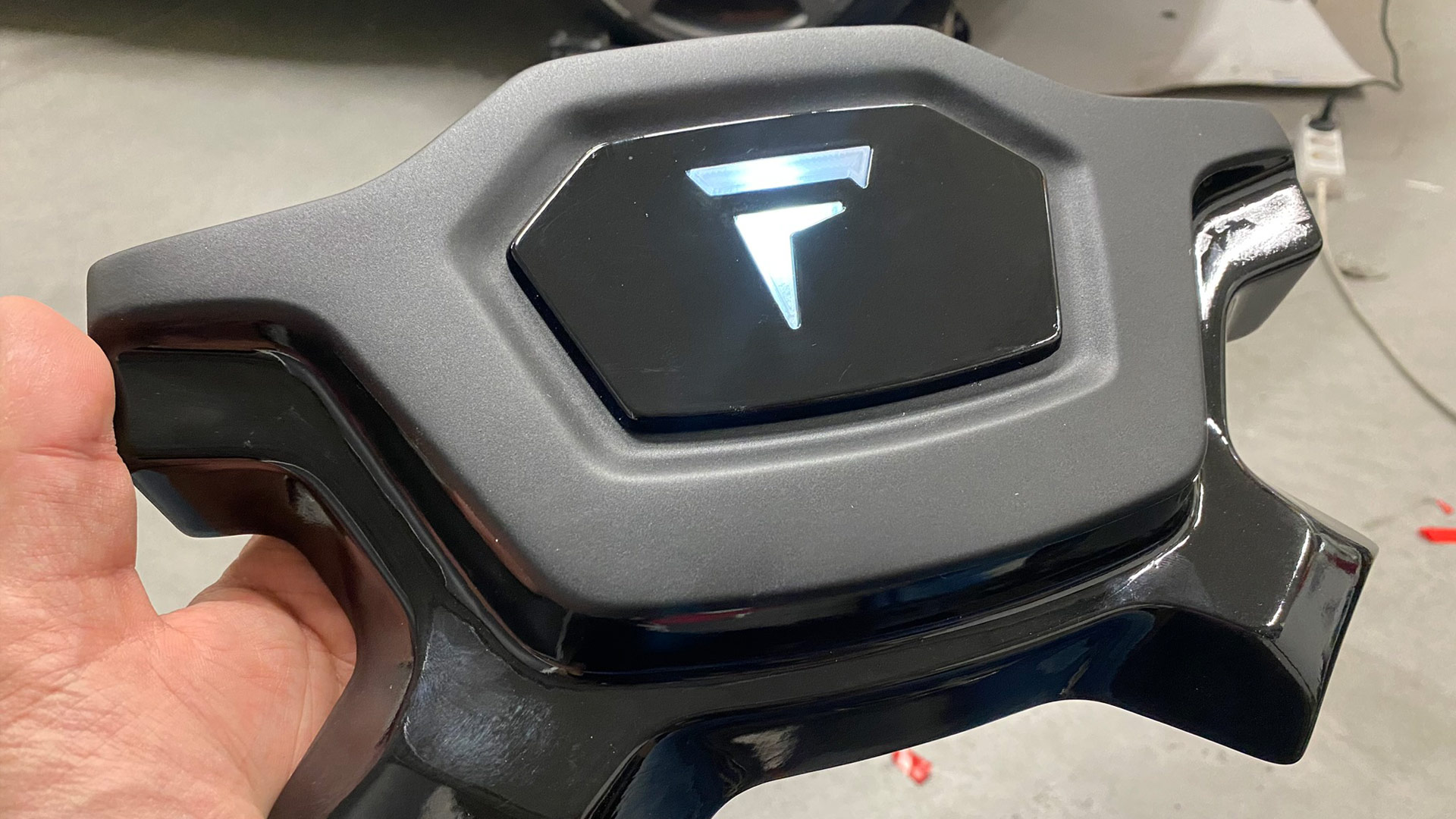 Muodonmuutos - Ohjauspyörä